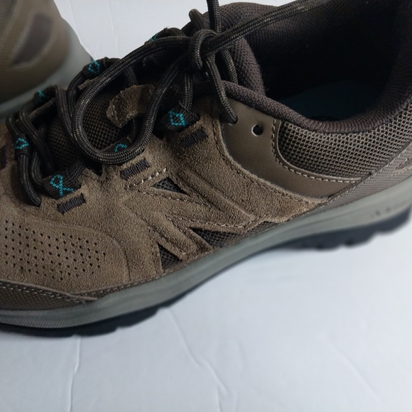 New Balance Women's Brown and Teal Sneakers - Picture 4 of 12